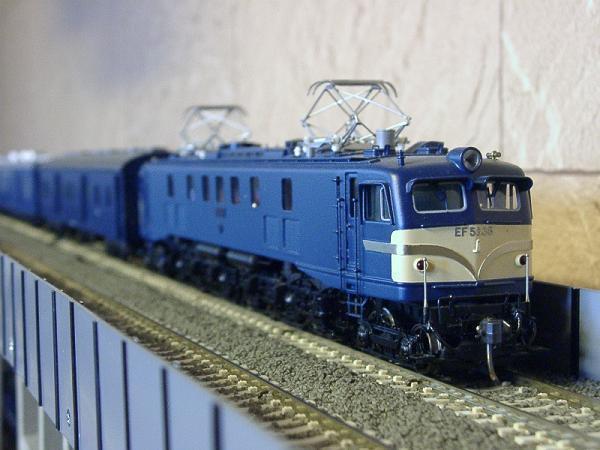 EF58 36: 夜汽車の車窓